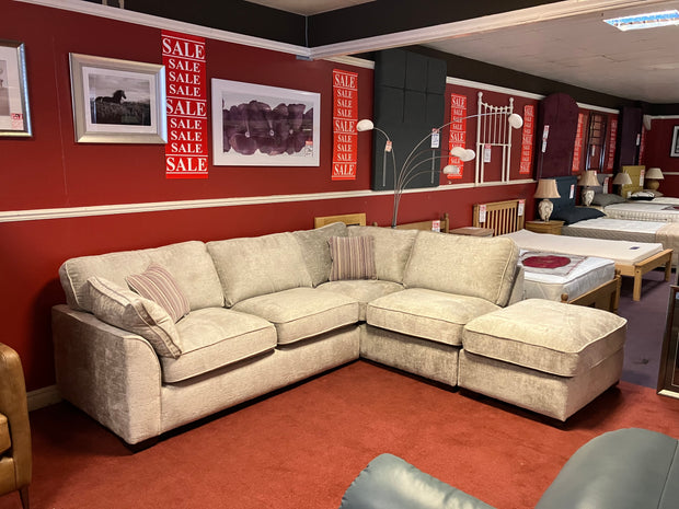 Q8 Tiger Corner Sofa Sets