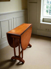 Reproduction Gate leg table (Yew)